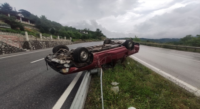 Sağanağın etkili olduğu Düzce’de trafik kazalarında 6 kişi yaralandı