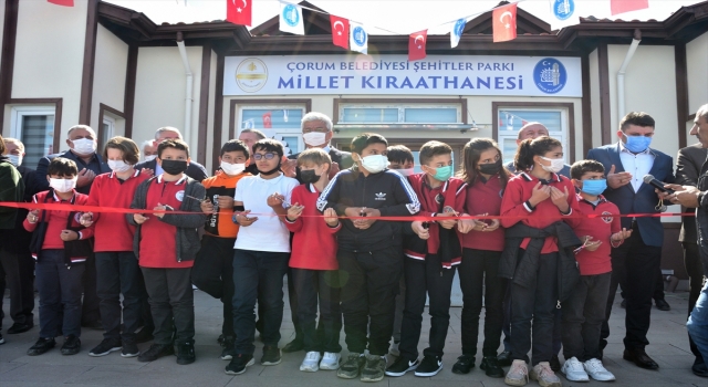 Çorum’da Şehitler Parkı Millet Kıraathanesi’nin açılışı öğrencilerle yapıldı 