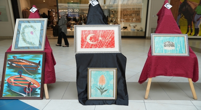 Erzurum’da üniversitelilerin yaptığı eserler Gazze yararına satılacak