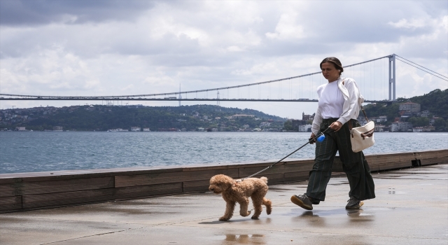 İstanbul’da kısa süreli yağmur geçişleri hayatı olumsuz etkiledi