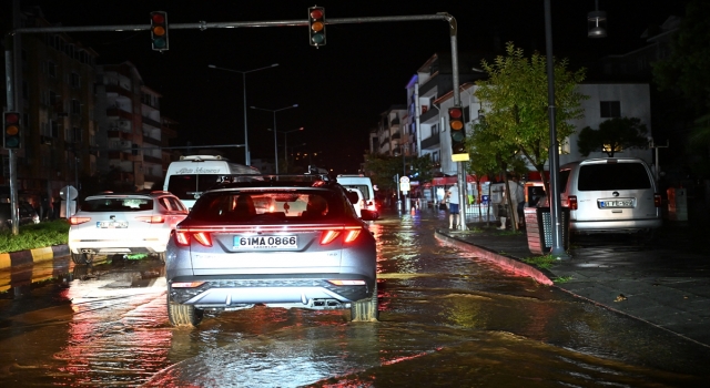 Trabzon’da sağanak etkili oldu