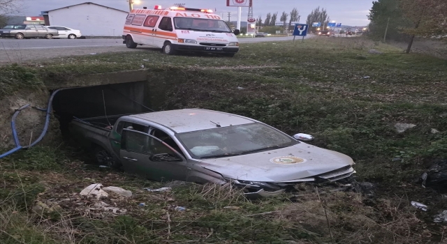 Kastamonu’da orman aracı ile otomobil çarpıştı, 6 kişi yaralandı