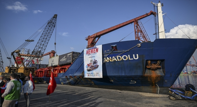 Türk STK’lar Lübnan’a 1000 tonluk yardım malzemesi gönderdi