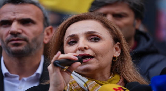 DEM Parti Sözcüsü Doğan, Sancaktepe’de partililerle buluştu