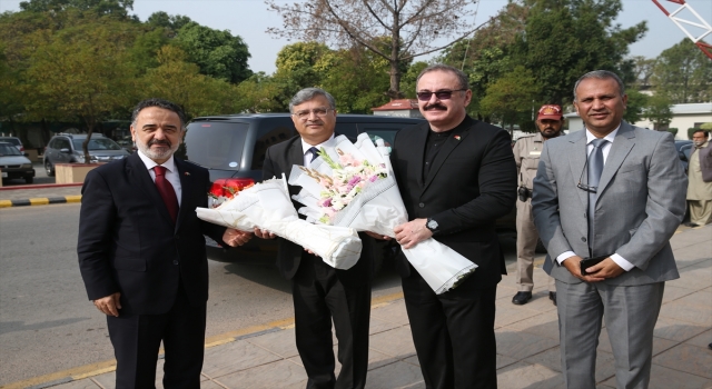 Pakistan’da ”İkbal’in Fikir Dünyası Bağlamında TürkiyePakistan Dostluğu” konferansı düzenlendi