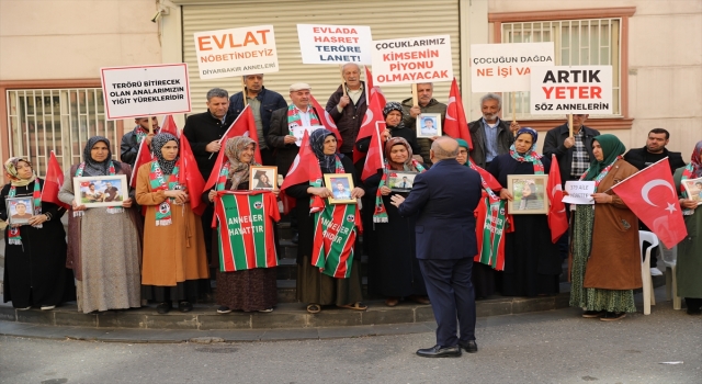 Diyarbakırspor Kulübü Başkanı Akyol, Diyarbakır annelerini ziyaret etti