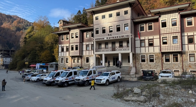 GÜNCELLEME 2 Rize’de 4,7 büyüklüğünde deprem