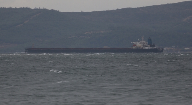 Çanakkale Boğazı gemi arızası nedeniyle çift yönlü olarak geçişlere kapatıldı