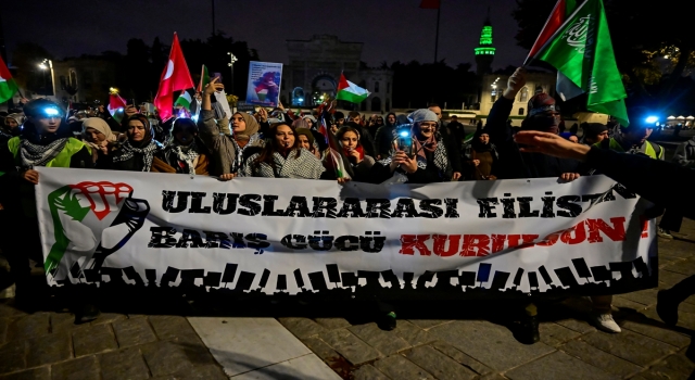 İsrail’in Gazze’deki katliamları İstanbul’da ”sesli eylem”le protesto edildi