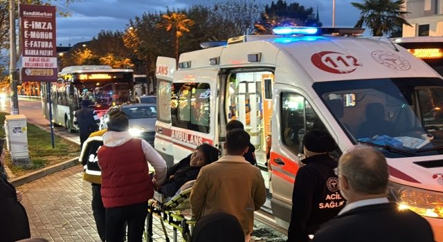 Bursa’da halk otobüsünde bıçaklanan kadın tedavi altına alındı