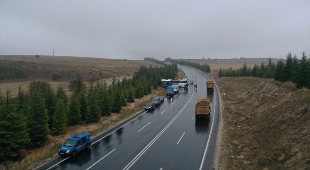 Eskişehir’de devrilen yolcu otobüsündeki 1 kişi öldü, 30 kişi yaralandı