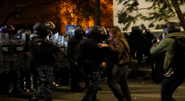 Gürcistan’da AB yanlısı göstericilerin protestosu 8. gününde devam etti